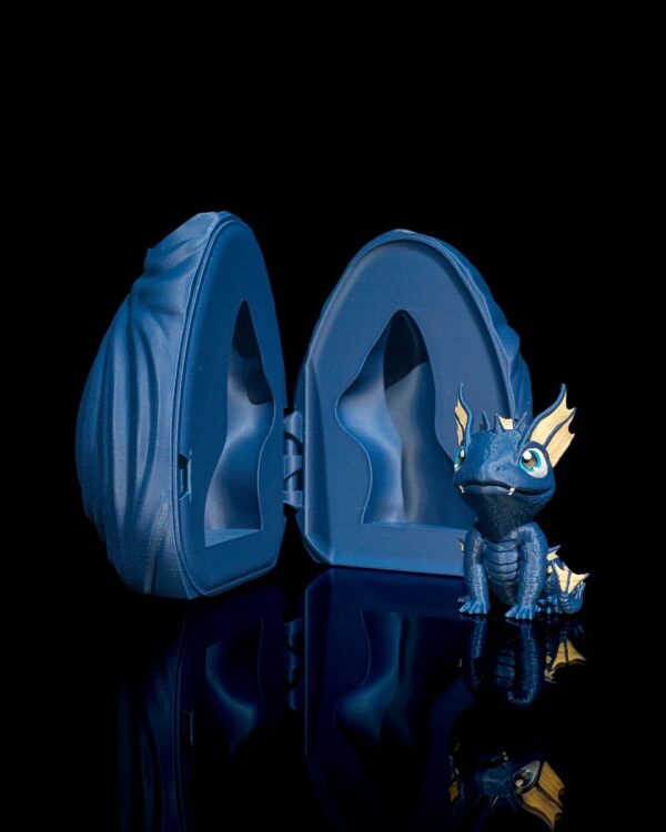 Water Dragon with Egg - Image 2