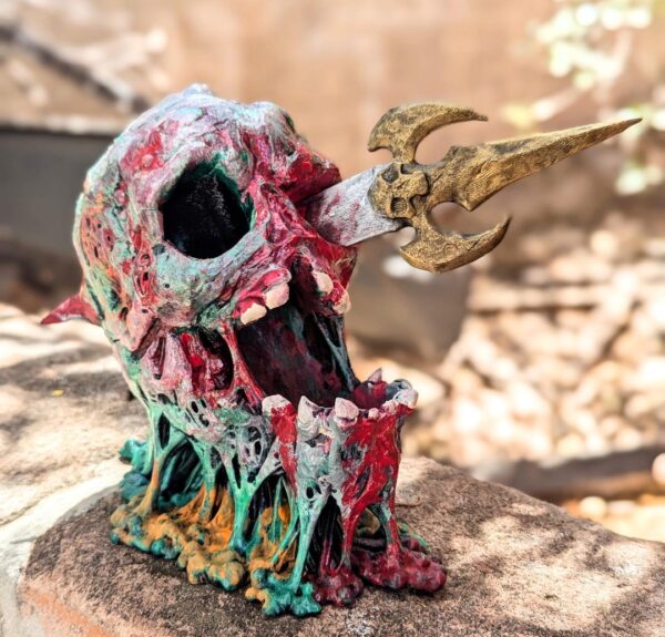 ZOMBIE SKULL Dice Tower