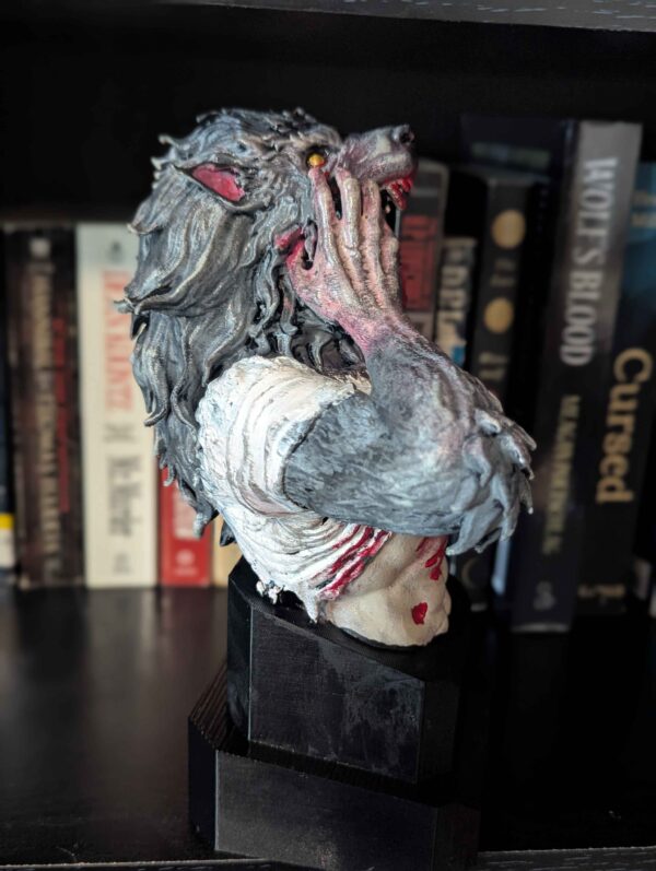 Werewolf Bust! Transformation of the Werewolf - Transforming Wolf Man Statue - Handpainted Wolfman Figure - Horror Art - Custom Horror Decor - Image 3